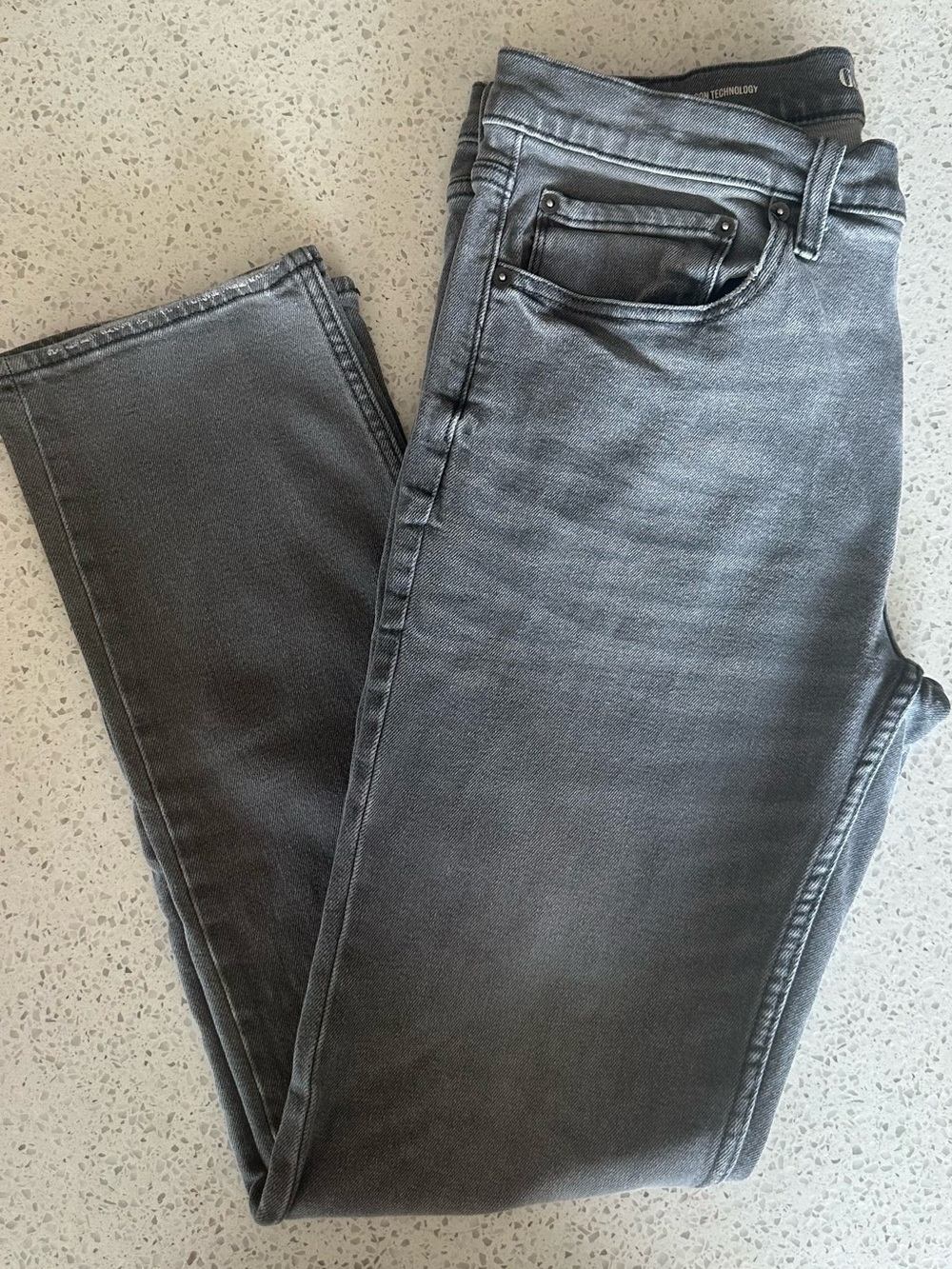 Goodfellow & Co Men's Slim Straight Jeans in Washed Grey